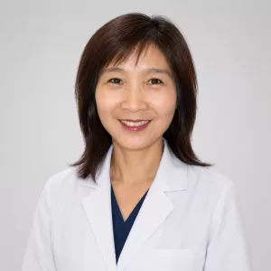 Dr Hongyan Li LAC OMD MD(CN)
